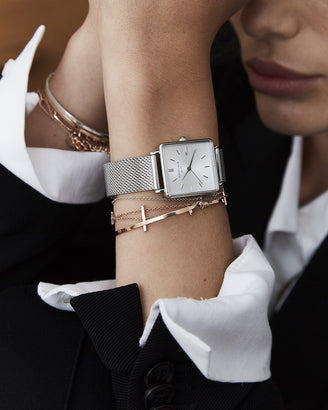 The Boxy Silver Mesh leftcolumn