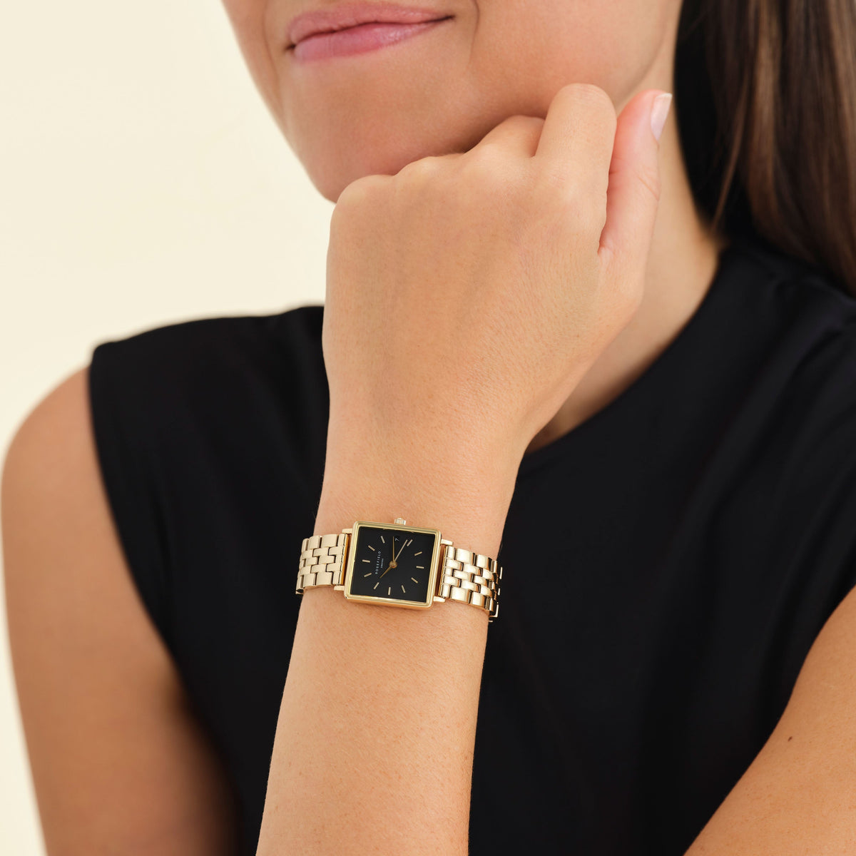 The Boxy XS Black Gold leftcolumn