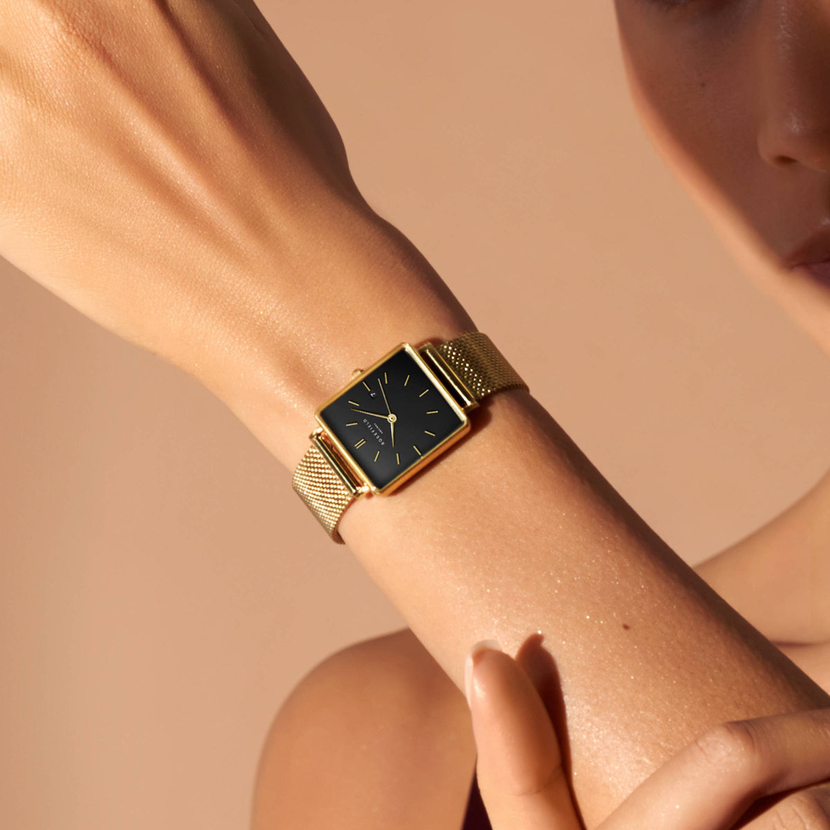 The Boxy Black Gold Mesh leftcolumn