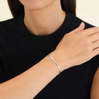 Snake Bracelet leftcolumn