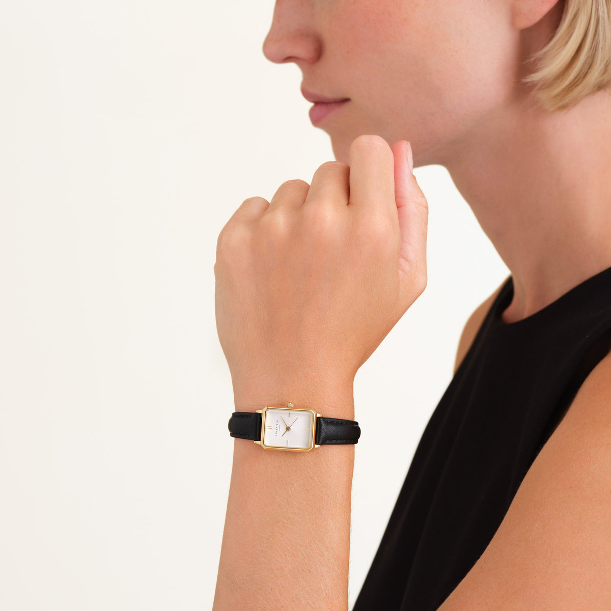 Octagon XS Black Leather leftcolumn